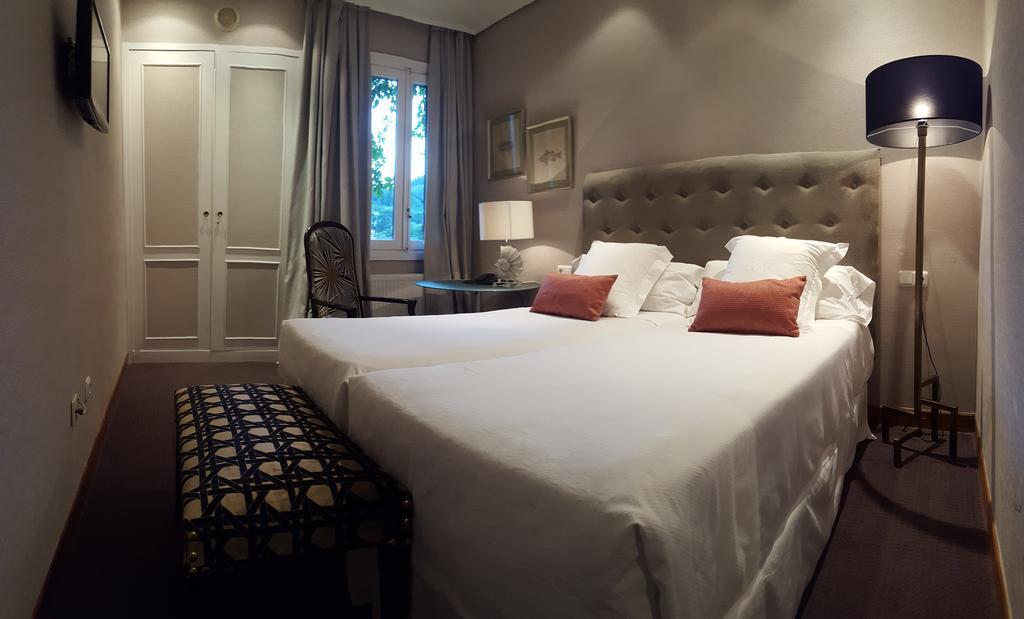 Hotel Etxeberri Zumárraga Buitenkant foto