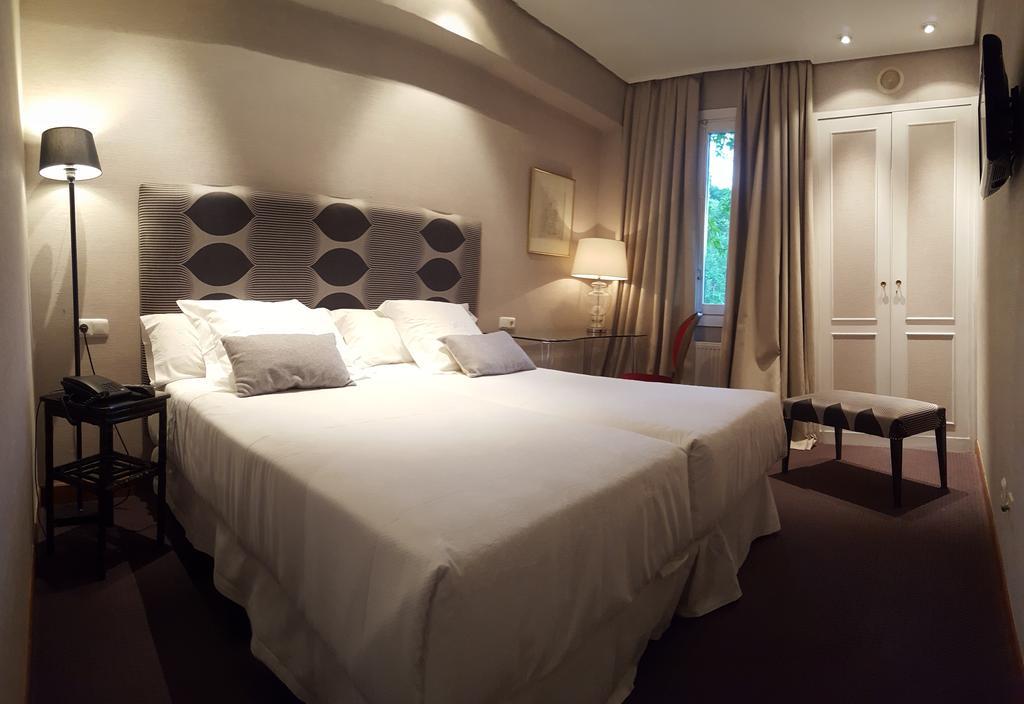 Hotel Etxeberri Zumárraga Buitenkant foto