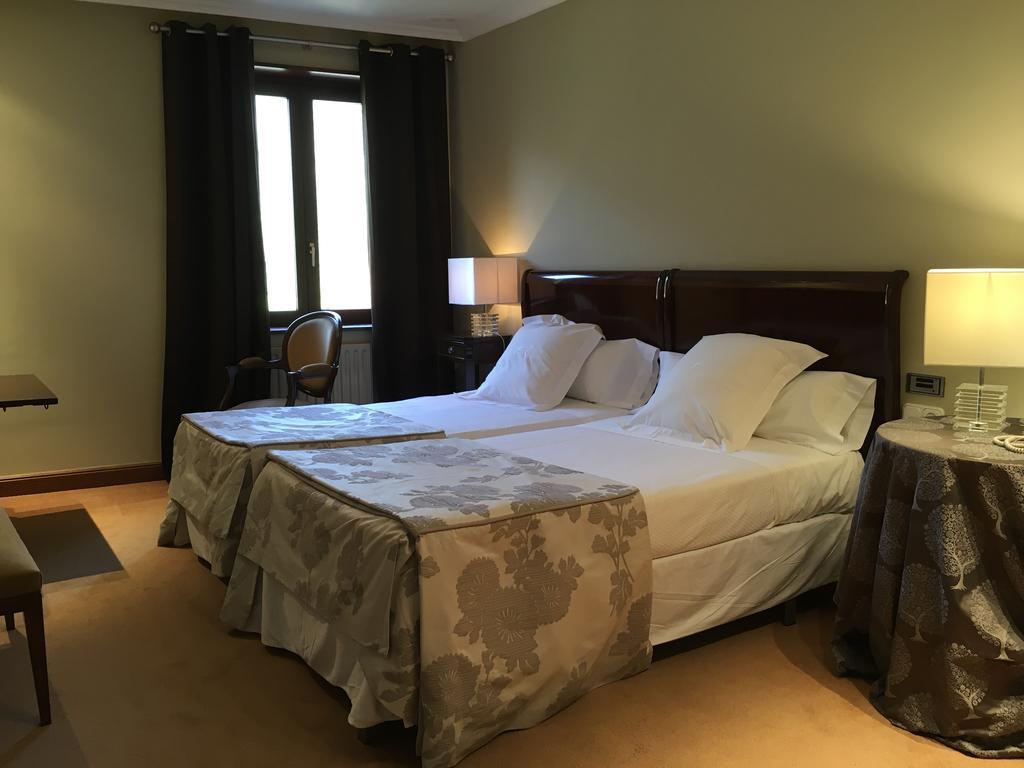 Hotel Etxeberri Zumárraga Buitenkant foto